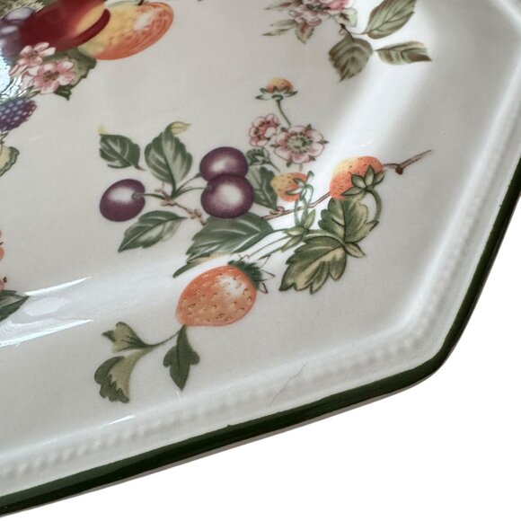 Johnson Brothers FRESH FRUIT Dinner Plates England Porcelain Octagonal Set Of 2 - Picture 5 of 13